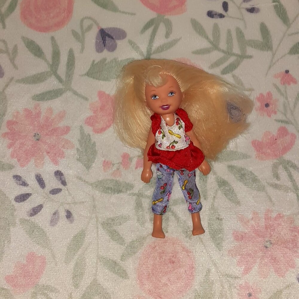 Mattle's Barbie's little sister blonde hair